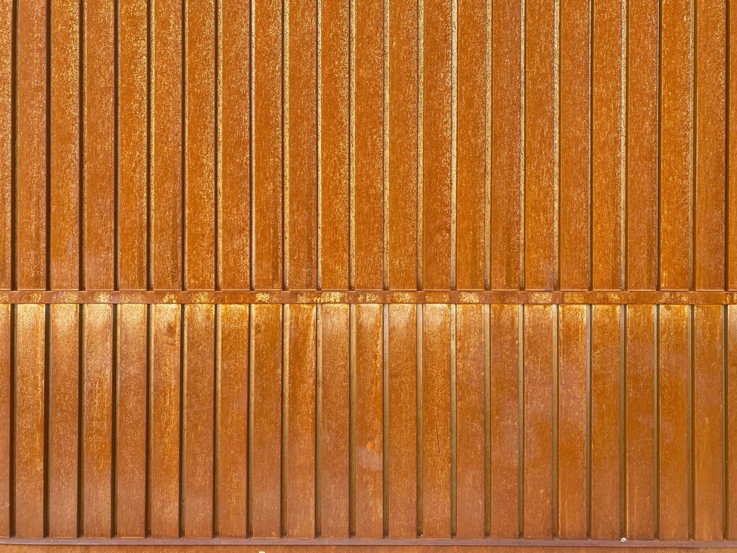 Forma Plank in Weathering Steel