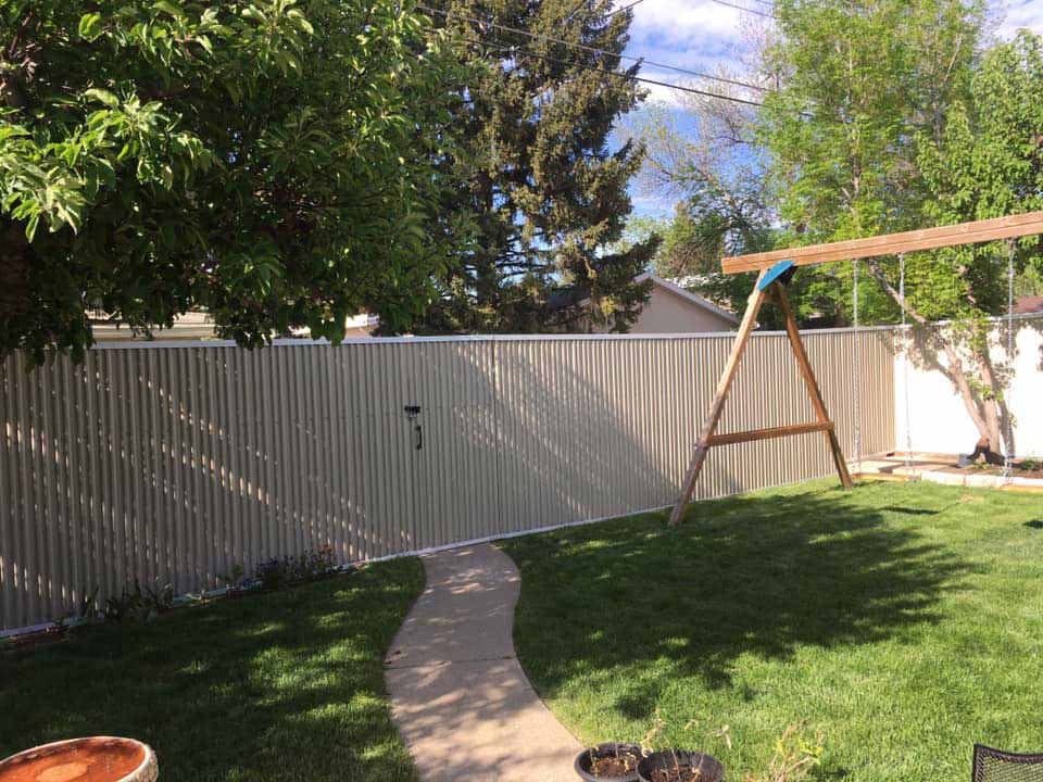 Picket Fence in Wicker