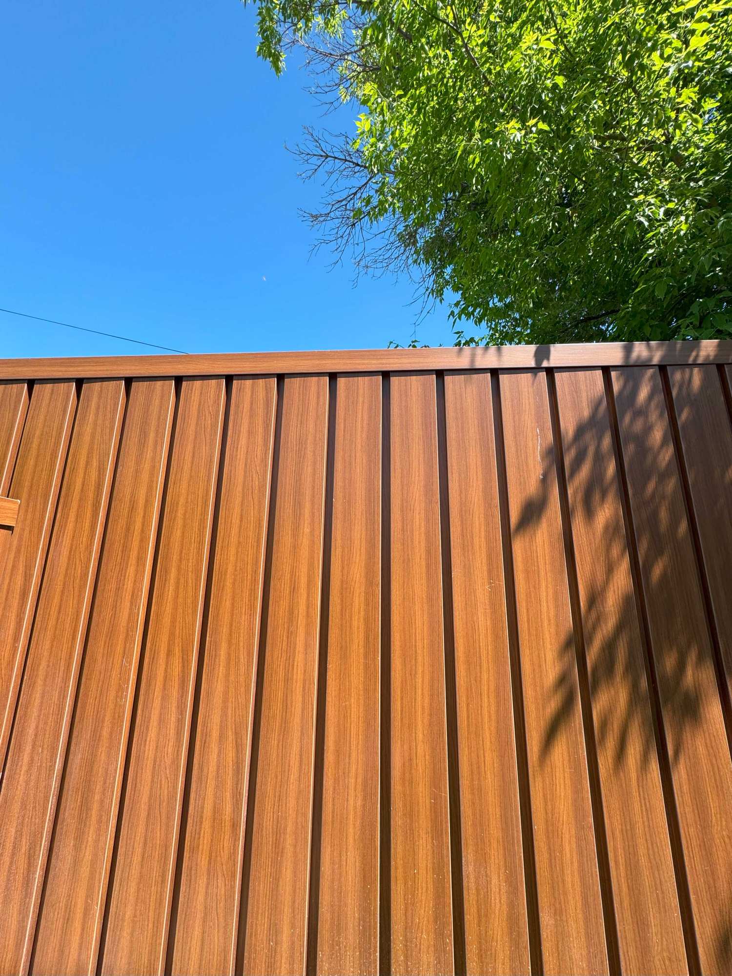 Forma Plank Fence